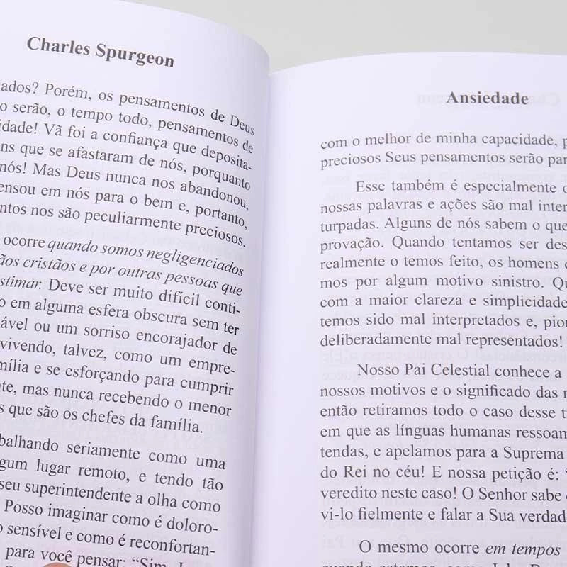 Kit Café Com Deus Pai 2024 | Junior Rostirola + Ansiedade | Charles Spurgeon & Jonathan Edwards